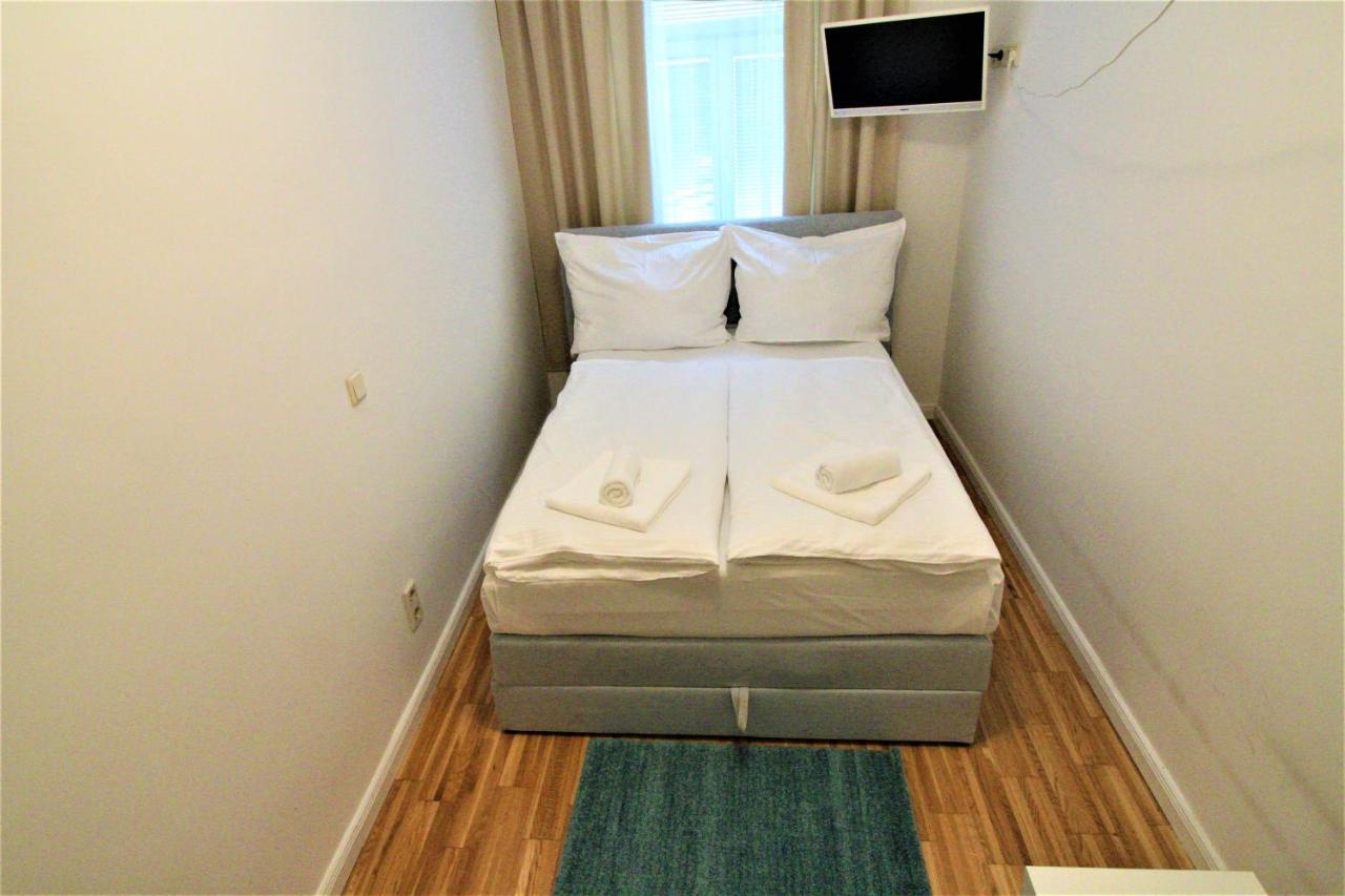 Small Studio Close To City Center Wien Ngoại thất bức ảnh